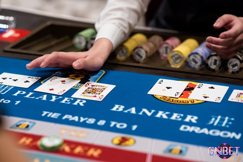 Cách đánh bài baccarat quy định như thế nào khi rút thêm lá bài?