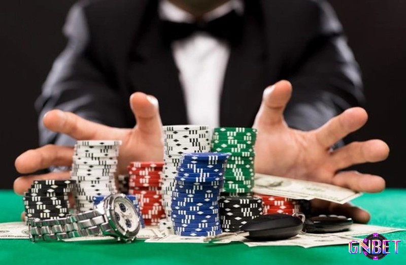 Hướng dẫn chơi Poker cho người mới: Chiến thuật quản lý vốn